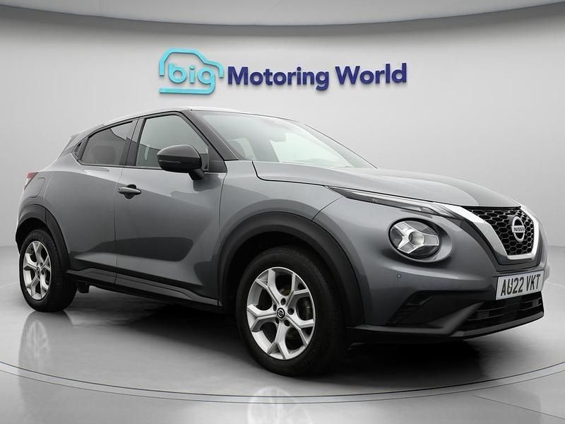 Grey Used 2022 Nissan Juke N-Connecta SUV | £12,200 (Fair price) - Image 1/4