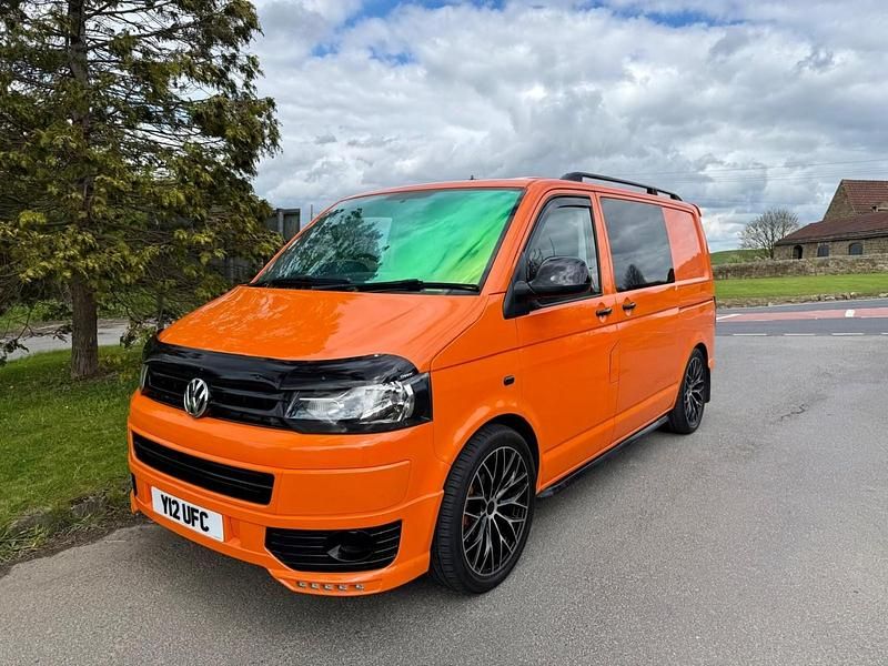Used VW Transporter Startline 140 HP (102 kW) 2013 Orange Van