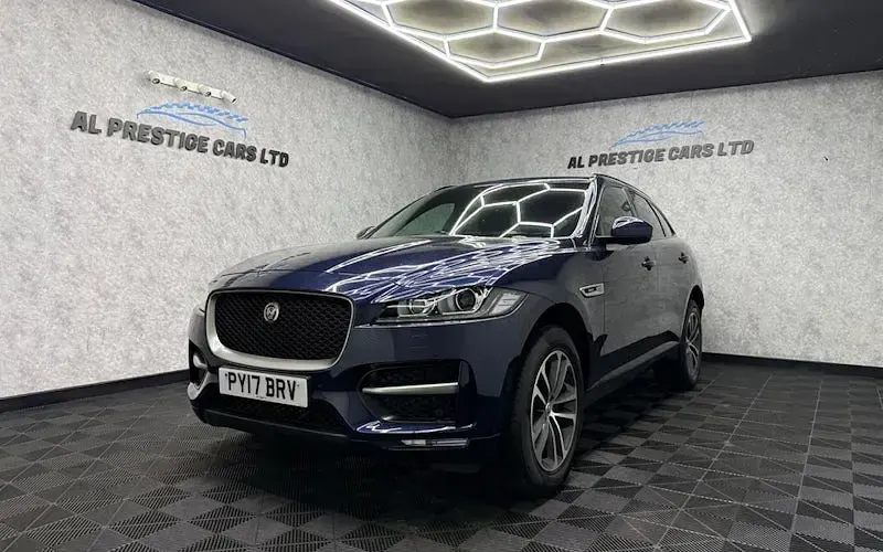 Used Jaguar F-Pace R-Sport 179 HP (131 kW) 2020 SUV