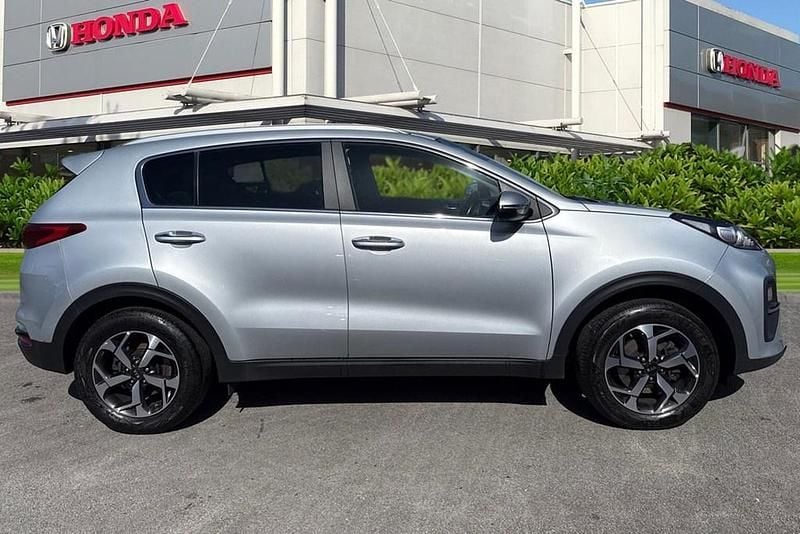 Used Kia Sportage 116 HP (85 kW) 2022 Silver SUV