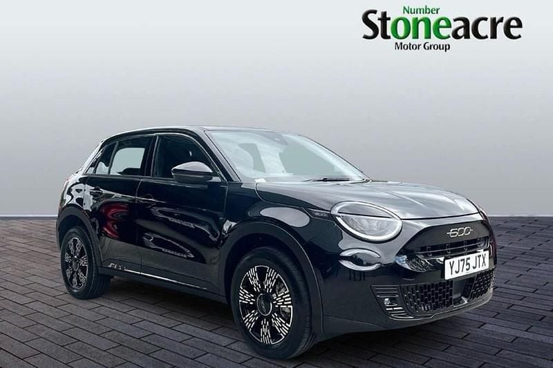 New 2025 Fiat 600 SUV | £20,995 (Fair price) - Image 1/1