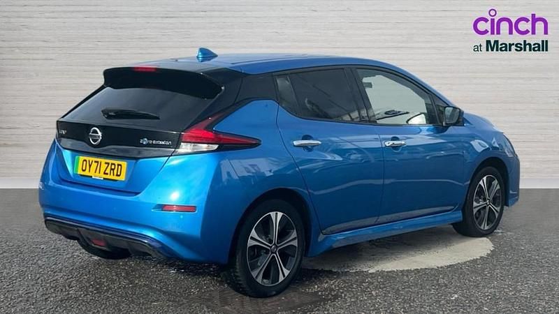 Used Nissan Leaf Tekna 160 kW (218 HP) 2021 Blue Hatchback