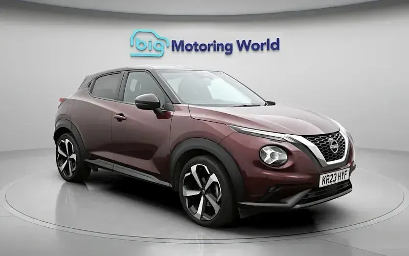 Used Nissan Juke S 117 HP (86 kW) 2023 Red SUV
