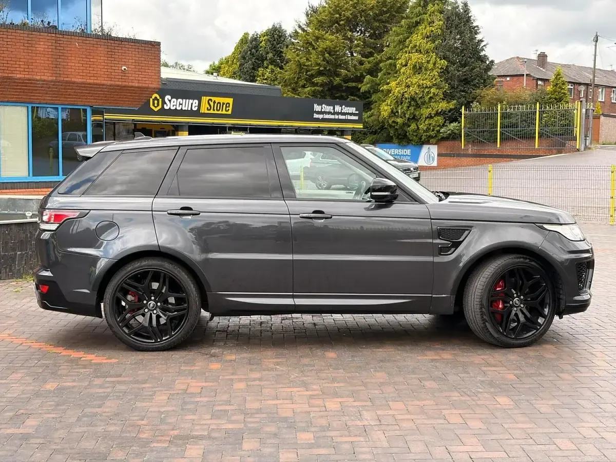 Used Land Rover Range Rover HSE Dynamic 306 HP (225 kW) 2016 Grey SUV