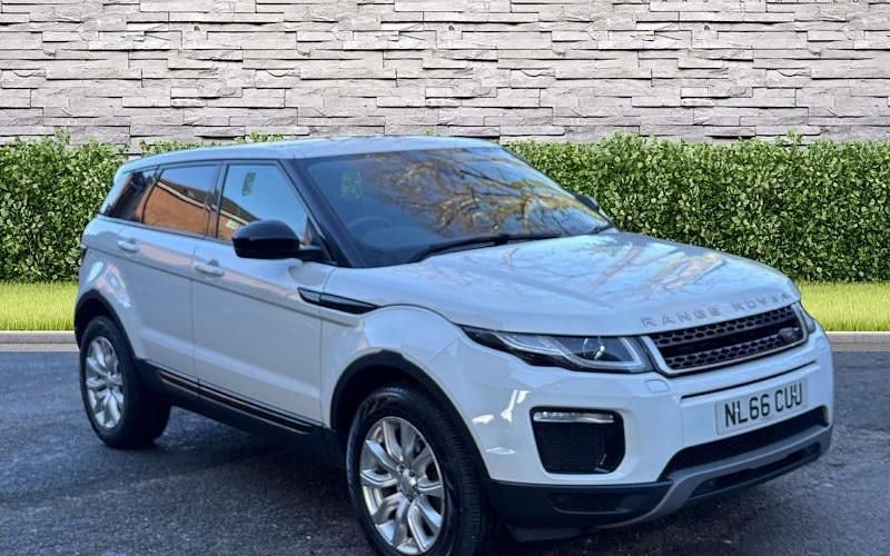 Used 2018 Land Rover Range Rover evoque SE Hatchback | £11,250 (Good price) - Image 1/3