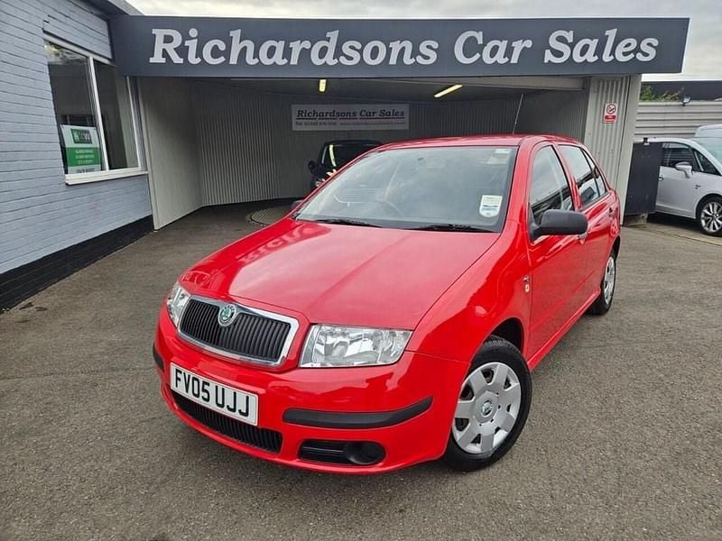 Red Used 2005 Skoda Fabia Classic Hatchback | £1,000 (Super price) - Image 1/4