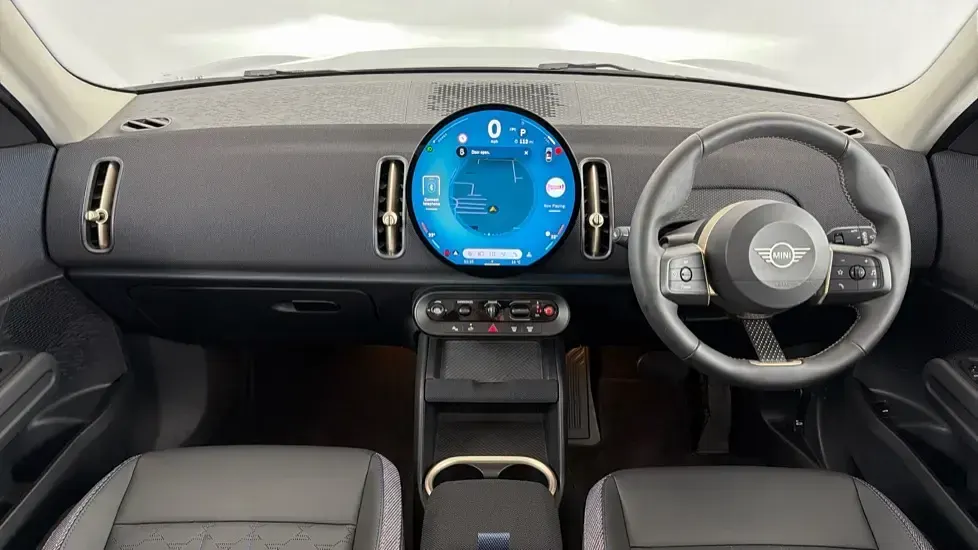 Used Mini Countryman 168 HP (123 kW) 2025 Silver SUV