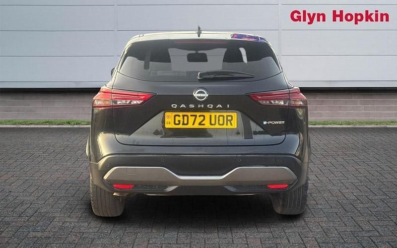 Used Nissan Qashqai N-Connecta 190 HP (139 kW) 2023 Black SUV
