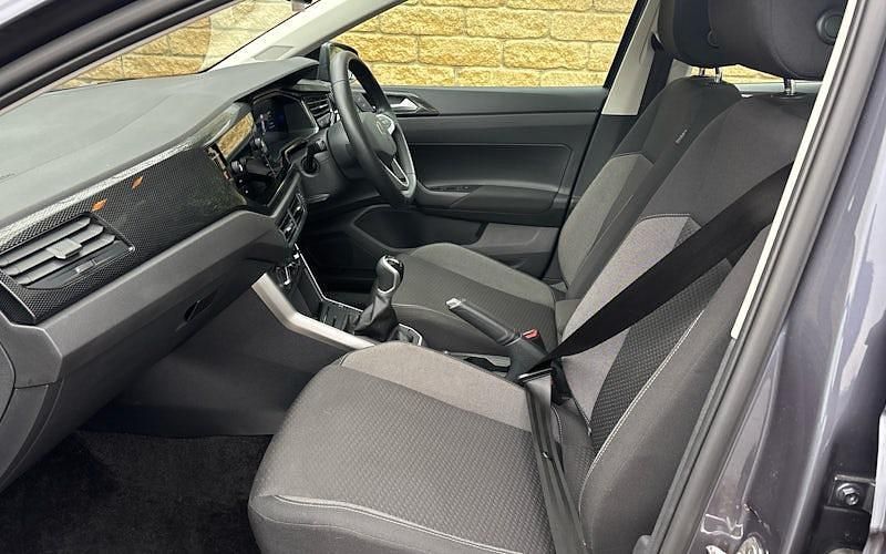 Used VW Polo Life 95 HP (69 kW) 2025 Hatchback