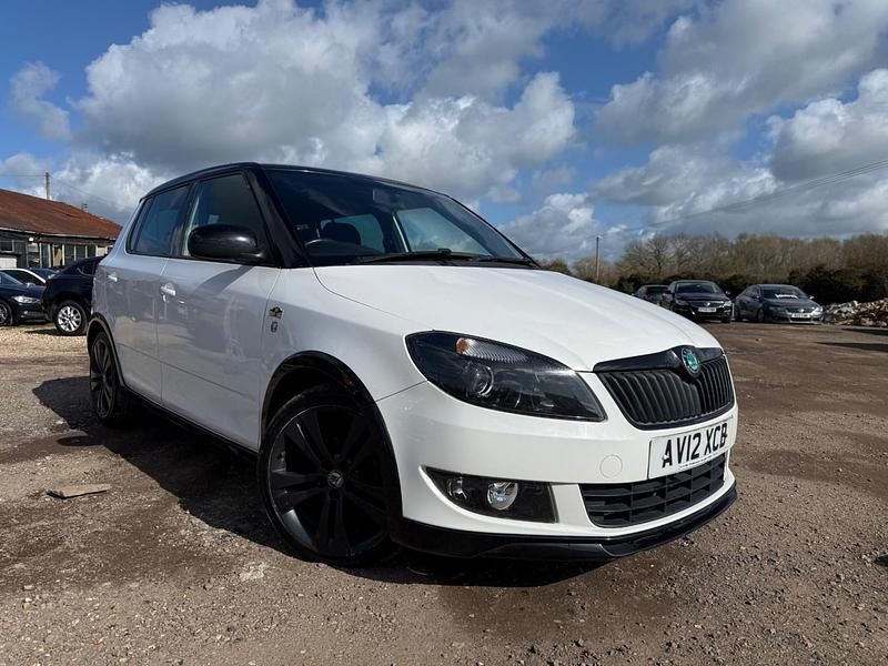 Used Skoda Fabia Monte Carlo 86 HP (63 kW) 2012 White Hatchback
