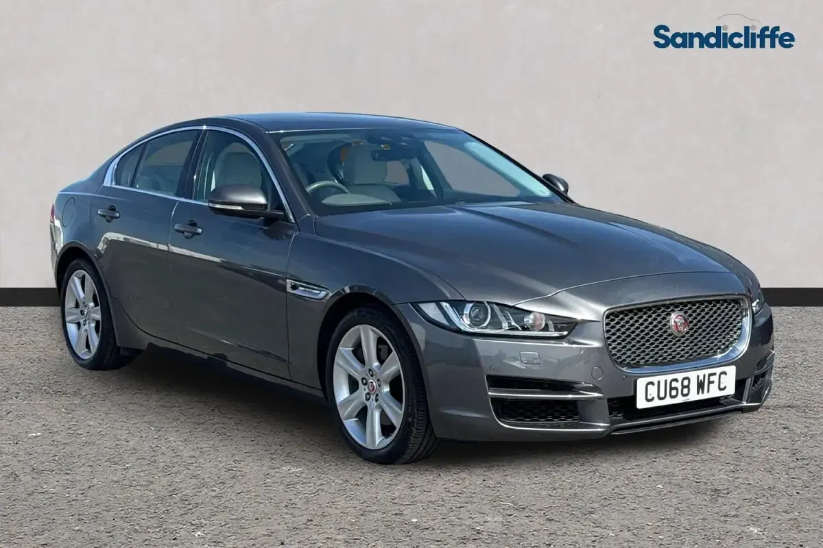 Used Jaguar XE Portfolio 250 HP (183 kW) 2018 Sedan