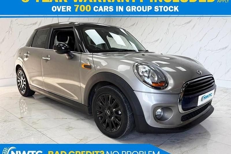 Used Mini Cooper D Hatch 116 HP (85 kW) 2017 Silver Hatchback