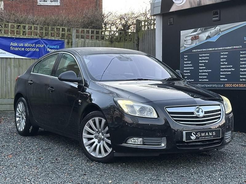 Used Vauxhall Insignia Elite 160 HP (117 kW) 2010 Black Hatchback