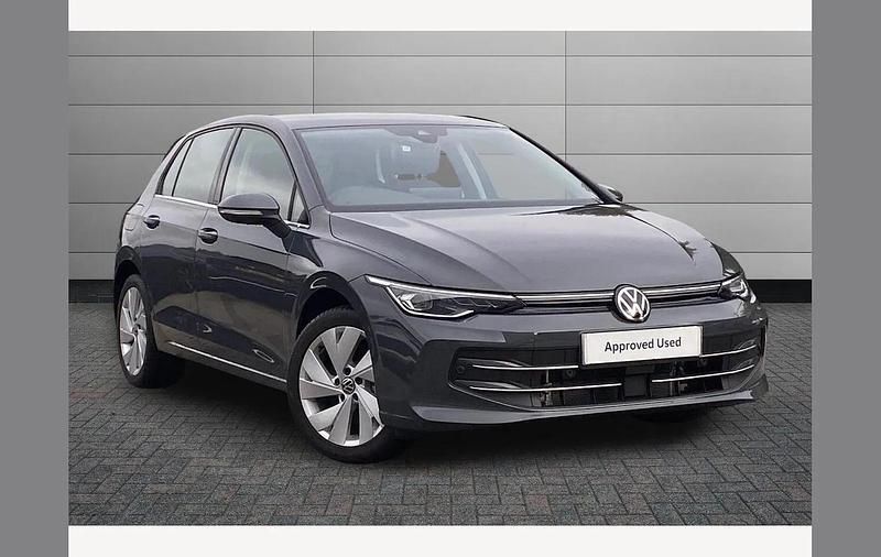 Grey New 2025 VW Golf VIII Style Hatchback | £28,395 (Fair price) - Image 1/3