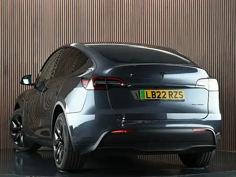 Used Tesla Model Y Long Range AWD 378 kW (514 HP) 2022 Grey SUV