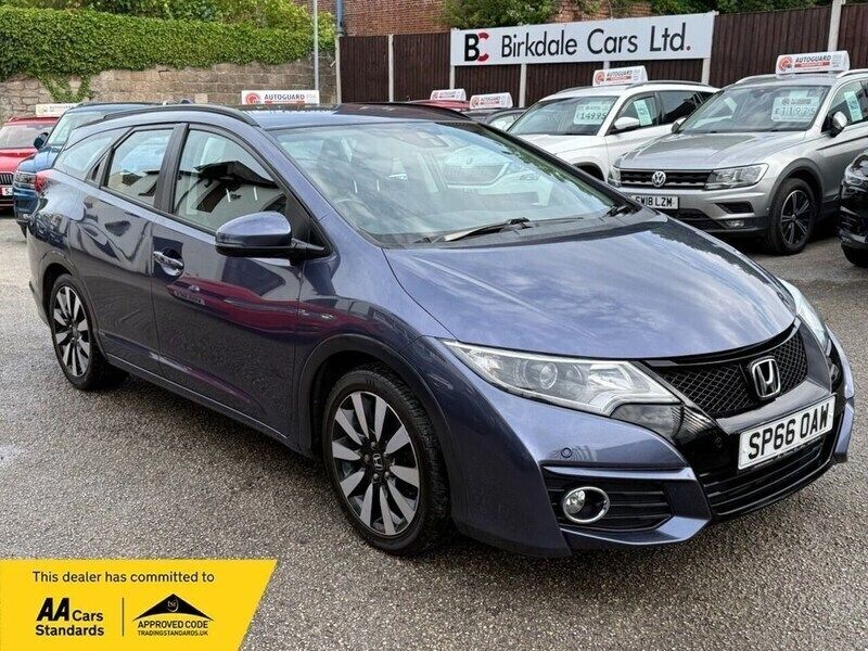Blue Used 2016 Honda Civic SE Plus Estate | £10,595 (Fair price) - Image 1/4