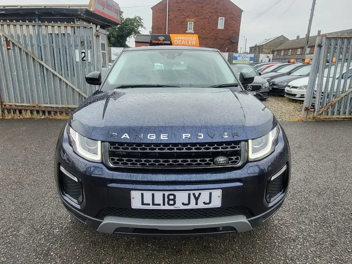 Used Land Rover Range Rover evoque SE 2018 Blue Estate