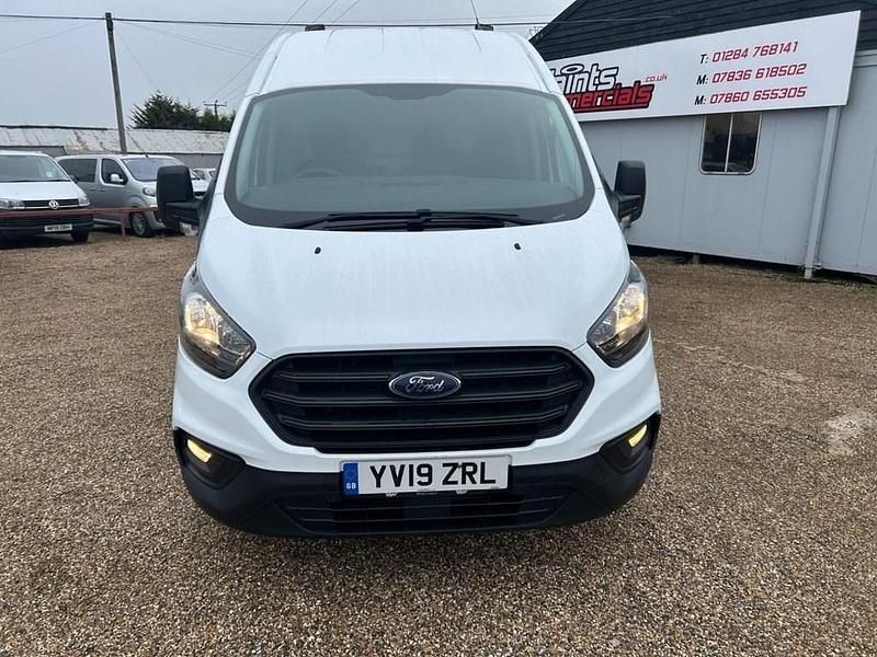 Used Ford Transit Custom 105 HP (77 kW) 2019 White Van