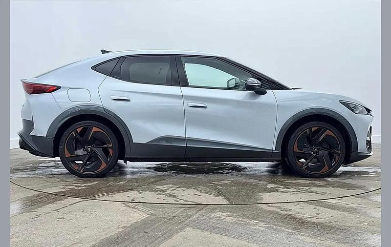 Used Cupra Tavascan VZ1 250 kW (340 HP) 2025 White SUV