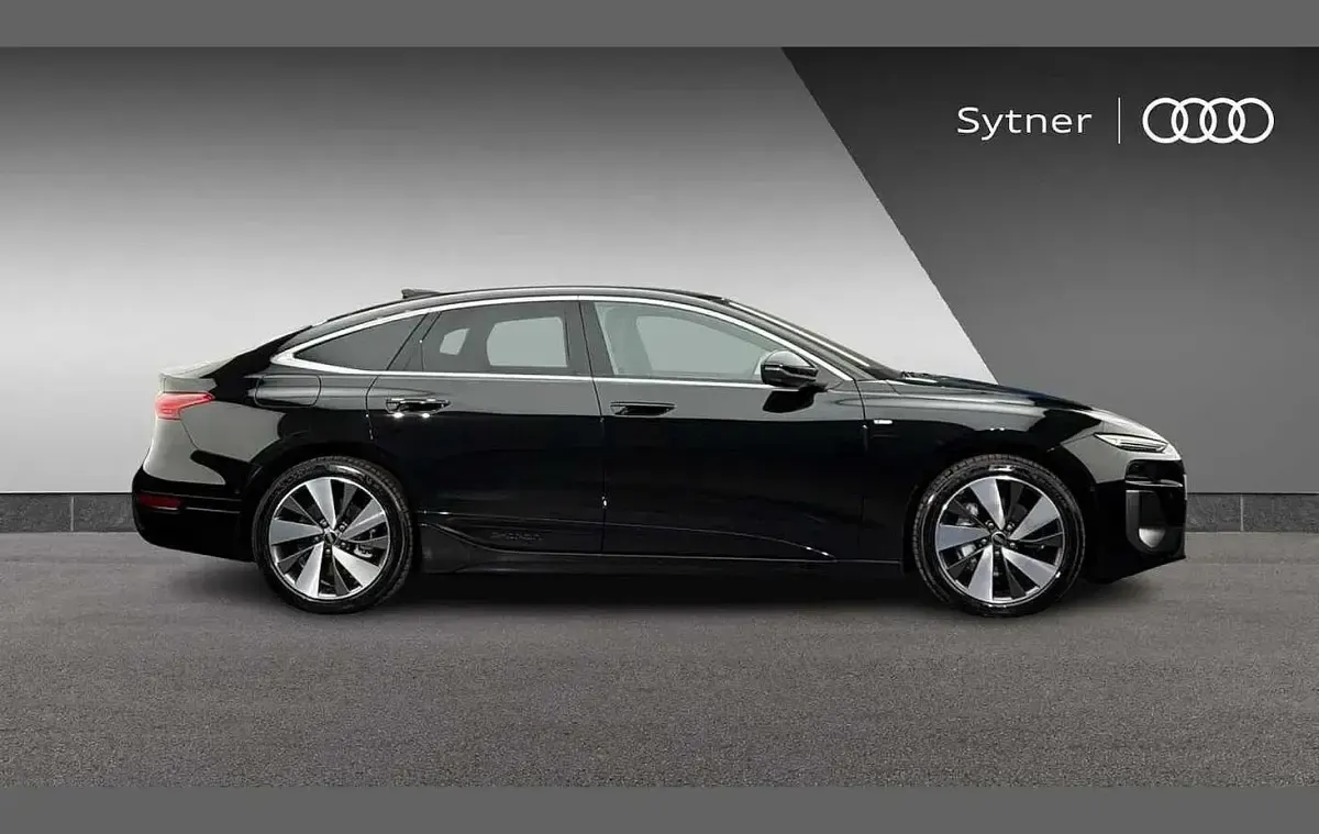 New Audi A6 e-tron S-Line 266 kW (362 HP) 2025 Black Hatchback