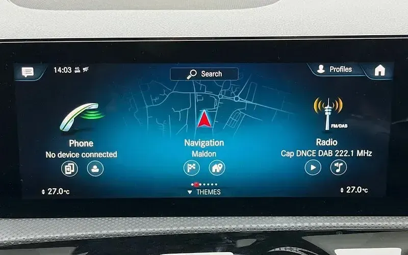 Begagnad Mercedes A200 Executive 150 HK (110 kW) 2021 Svart Halvkombi
