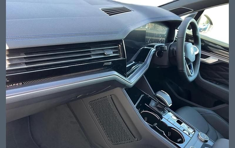 Used VW Touareg R 456 HP (335 kW) 2026 Grey SUV