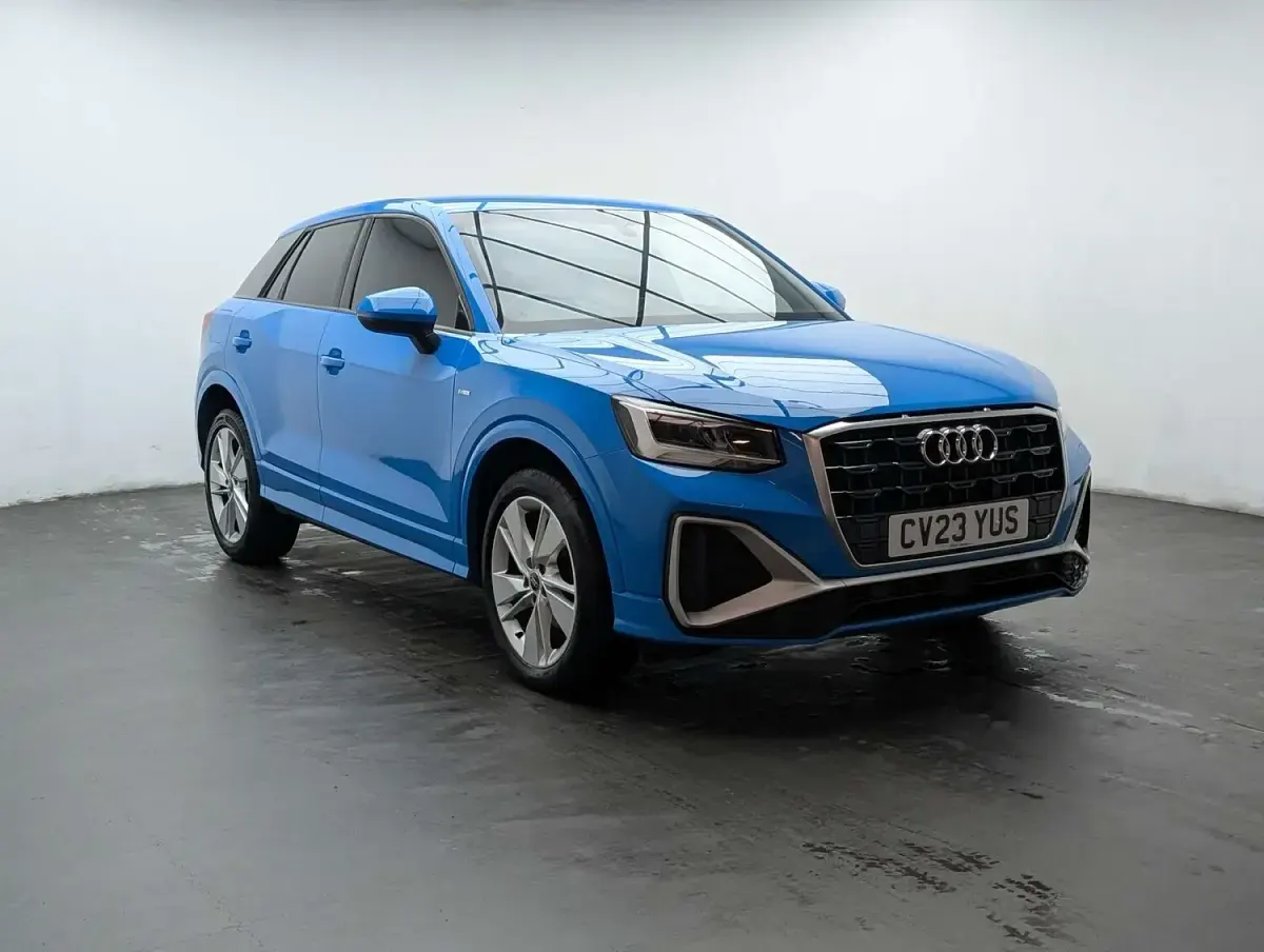 Used Audi Q2 S-Line 150 HP (110 kW) 2023 Blue SUV