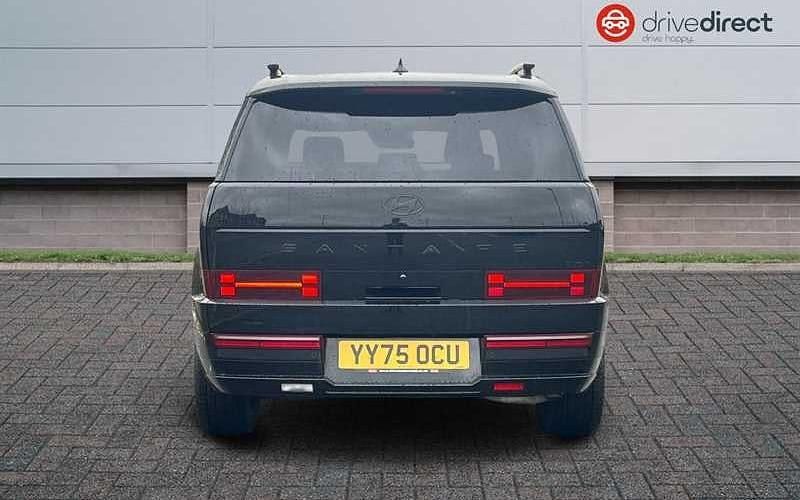 Used Hyundai Santa Fe 253 HP (186 kW) 2025 Pearl  abyss black SUV