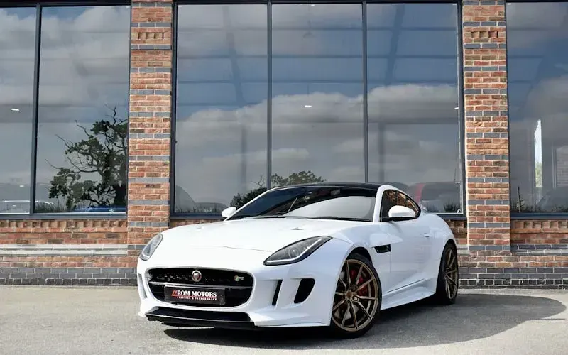 Used Jaguar F-Type Supercharged 551 HP (405 kW) 2016 Coupe