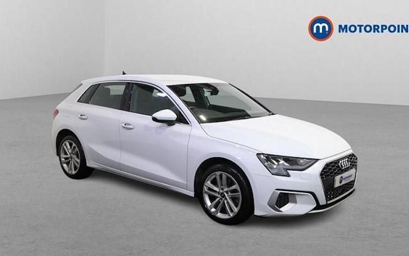 Begagnad Audi A3 Sportback e-tron Sport 204 HK (150 kW) 2025 Halvkombi