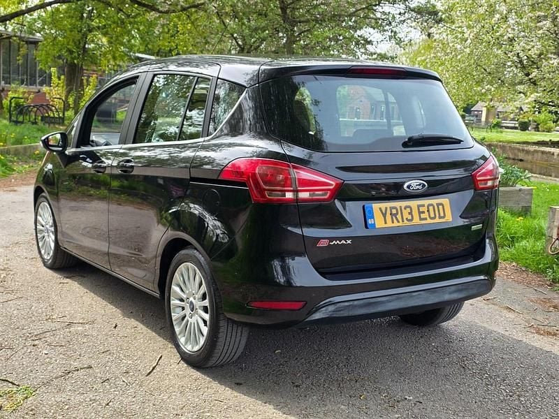 Usado Ford B-MAX Titanium 120 HP (88 kW) 2013 Preto Monovolume
