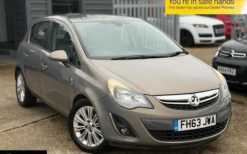 Used Vauxhall Corsa 101 HP (74 kW) 2014 Brown Hatchback