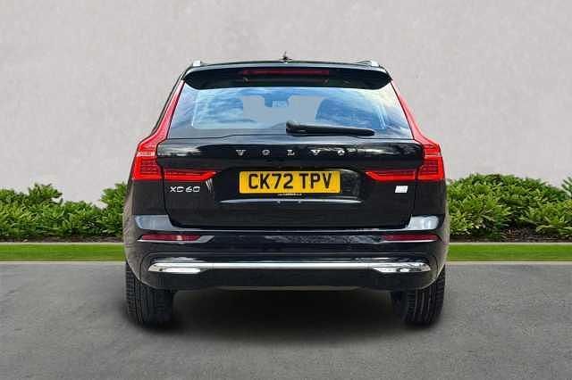 Used Volvo XC60 Core 350 HP (257 kW) 2022 Black SUV