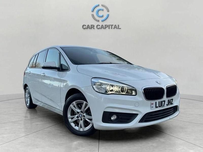 Used BMW 218 Sport Line 150 HP (110 kW) 2017 White MPV
