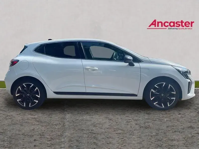 New Renault Clio Techno 88 HP (64 kW) 2026 Glacier white Hatchback