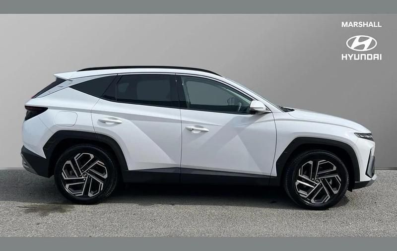 Used Hyundai Tucson Ultimate 248 HP (182 kW) 2025 White SUV