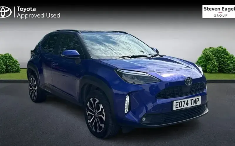 Used Toyota Yaris Hybrid Design 116 HP (85 kW) 2026 Estate