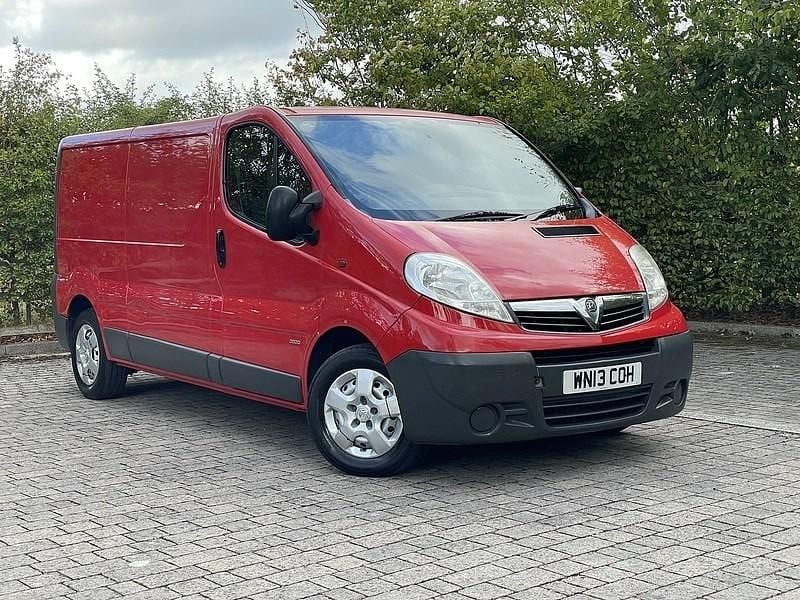 Red Used 2013 Vauxhall Vivaro Van | £4,495 (Super price) - Image 1/4