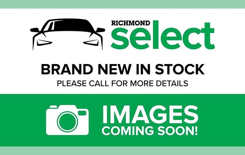 Grey New 2025 Skoda Enyaq iV SUV | £31,901 (Fair price) - Image 1/2