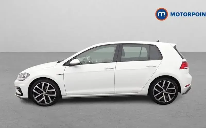 Usado VW Golf VII R-line 150 HP (110 kW) 2019 Branco Citadino