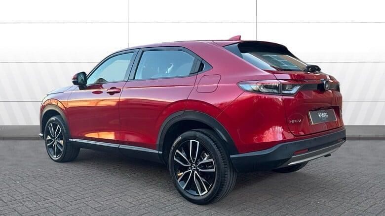 Used Honda HR-V Elegance 131 HP (96 kW) 2023 Red SUV