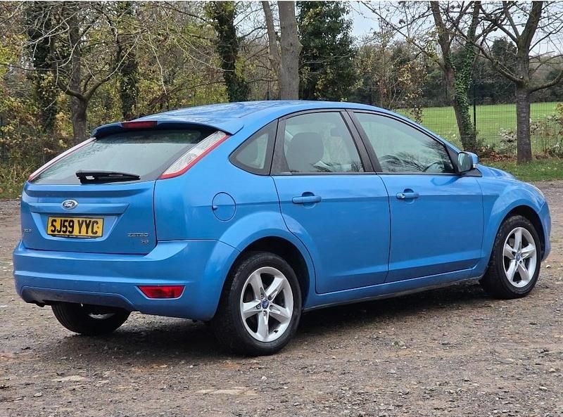 Blue Used 2010 Ford Focus Zetec Hatchback | £1,899 (Fair price) - Image 1/4