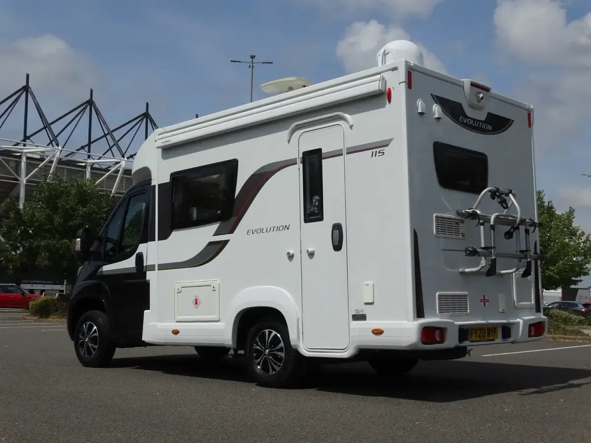 Used Peugeot Boxer 140 HP (102 kW) 2020 Black Van