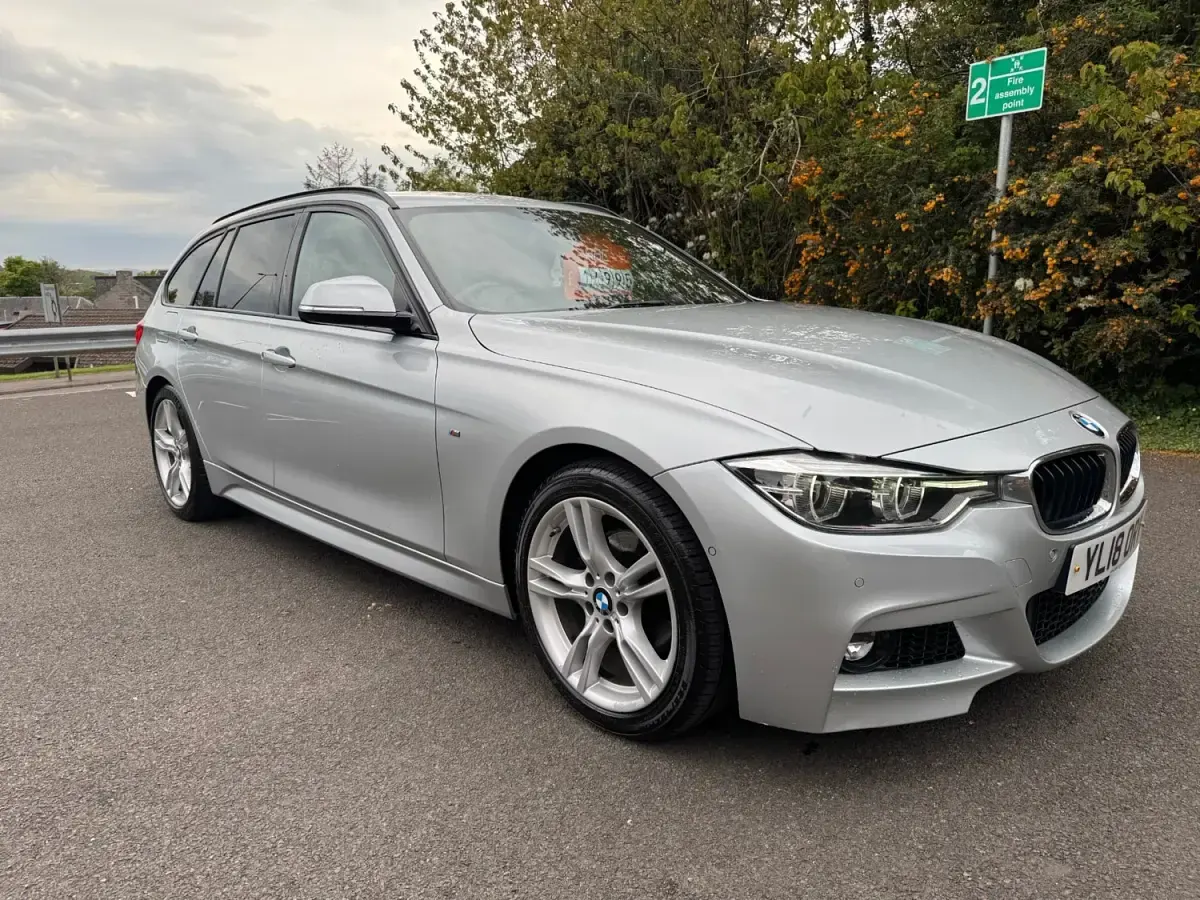 Gebraucht BMW 320 M Sport 2018 Silber Kombi