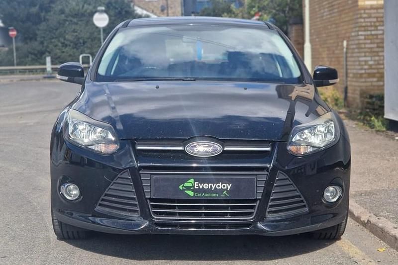 Used 2012 Ford Focus Zetec Hatchback | £999 (Super price) - Image 1/1