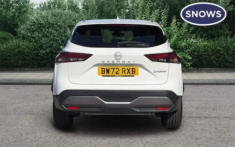 Used Nissan Qashqai N-Connecta 190 HP (139 kW) 2023 White SUV
