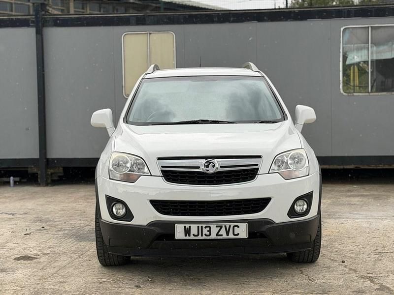 Used Vauxhall Antara S 163 HP (119 kW) 2013 White SUV