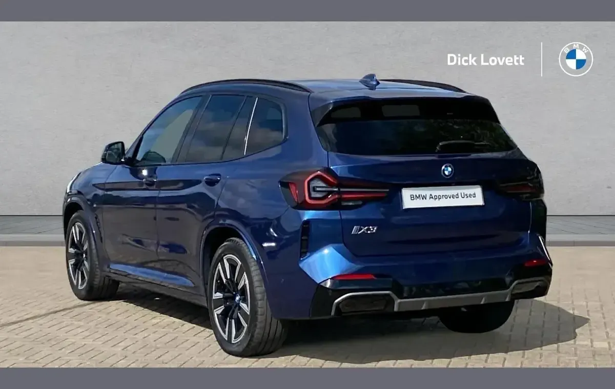 Used BMW iX3 M Sport 207 kW (282 HP) 2022 Blue SUV