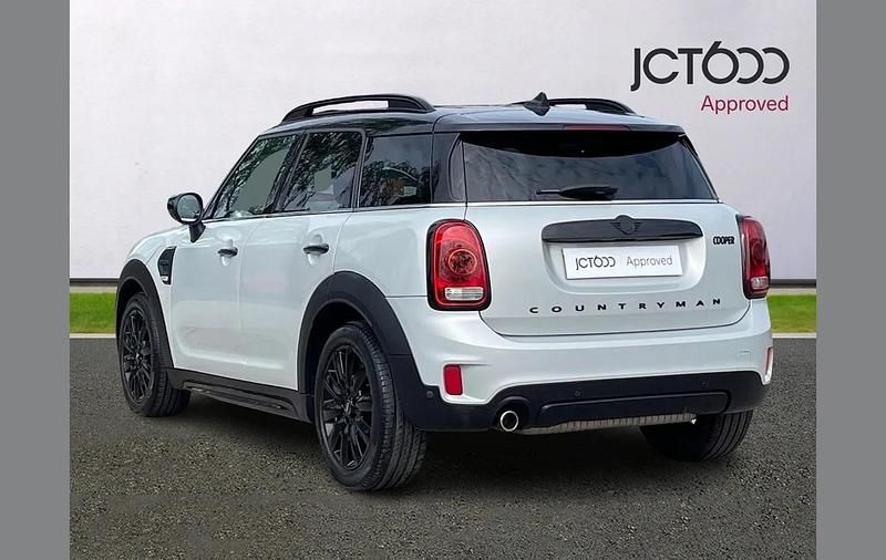 Used Mini Cooper Countryman Classic 134 HP (98 kW) 2020 White SUV
