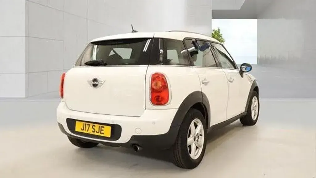 Used Mini One Countryman 2012 White SUV